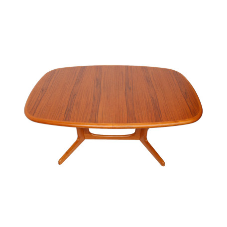 3503-GudmeDiningTable