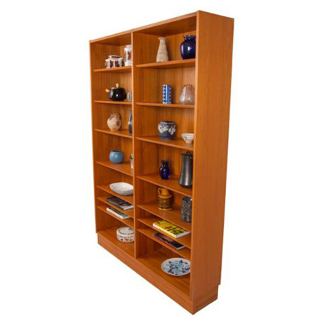 3189-HundevadDanishModernTeakBookcase