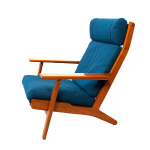 Paddle Arm High Back Lounge Chair by Hans Wegner