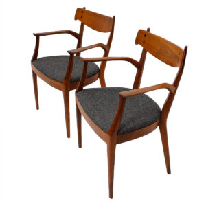 Set of 8 1950s Drexel Walnut Dining Chairs