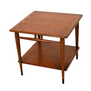 Lane Acclaim Side Table with Shelf