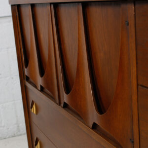 The Magna Chest – Brasilia Dresser