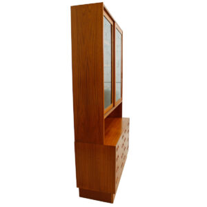 42.5″ Danish Teak Bookcase / Storage / Display Cabinet by Hundevad, Denmark