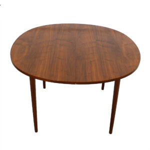 Drexel Oblong 1950’s Expanding Walnut Dining Table + 2 Leaves