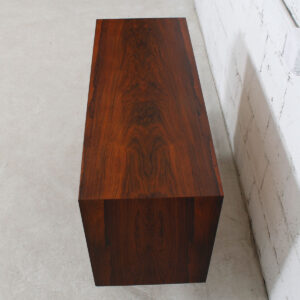 Stylish Danish Modern Rosewood Petite 42″ Dresser / Sideboard
