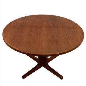Danish Modern Teak Round Dining Table w/ Pedestal Base