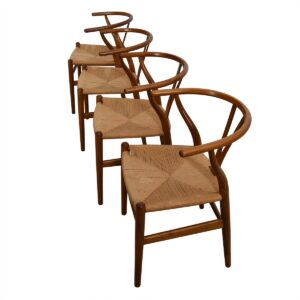 Set of 4 Danish Modern “Wishbone” Dining Chairs by Hans Wegner for Carl Hansen