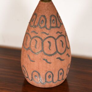 Pottery Earthen ‘Chiseled Pattern’ Table / Accent Lamp