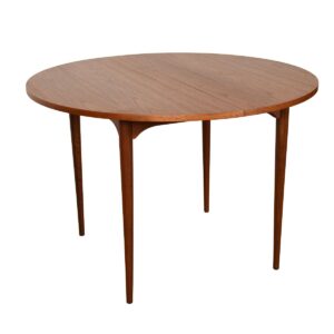 Brown Saltman Petite 42″ Round-to-Oval Walnut Dining Table w/ 2 Leaves.
