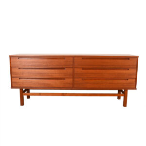 Teak Danish Modern 6 Drawer Dresser / Sideboard