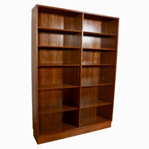 Danish Modern Teak Stunning Bookcase w/ Adjustable Shelves