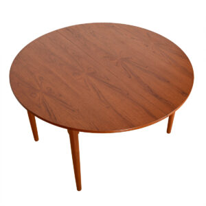 Danish Large Teak Expanding Round Dining Table w/ Stunning Grain