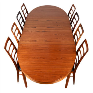 Oval Danish Modern Thick Teak Expanding Dining Table