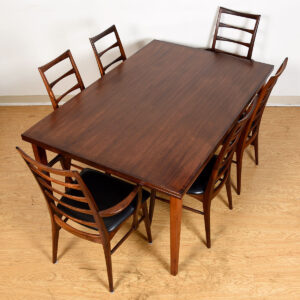 Mid-Sized 61″ x 40″ Danish Modern Rosewood Expanding Dining Table