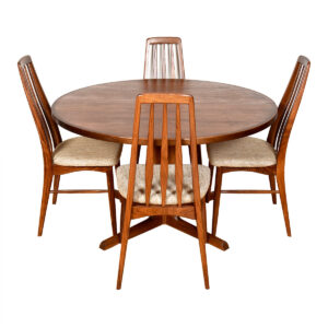 Pedestal Base Danish Walnut Expanding Dining Table w: 2 Leaves