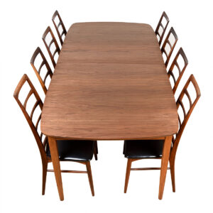 Walnut Mid-Century Modern Expanding Dining Table
