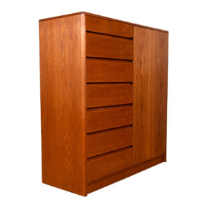 Danish Modern Teak Gentleman’s Chest | Dresser