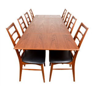 Small Danish Modern (49″ x 33.5″) Teak Expanding Dining Table