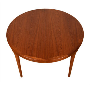 Kofod Larsen for Faarup Round to Oval Expanding Dining Table in Teak