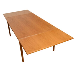 Oak Danish Modern Expanding Dining Table