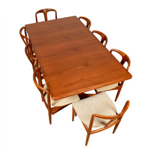 Set of 8 Johannes Andersen for Uldum Møbelfabrik Juliane Teak Dining Chairs