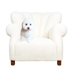 Fritz Hansen Model 1518 Large Size Club Chair in 100% Lambswool Off-White Fleece