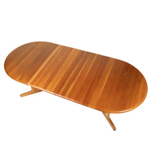 Scan Oval Expanding Dining Table in Solid-Plank-Cherry